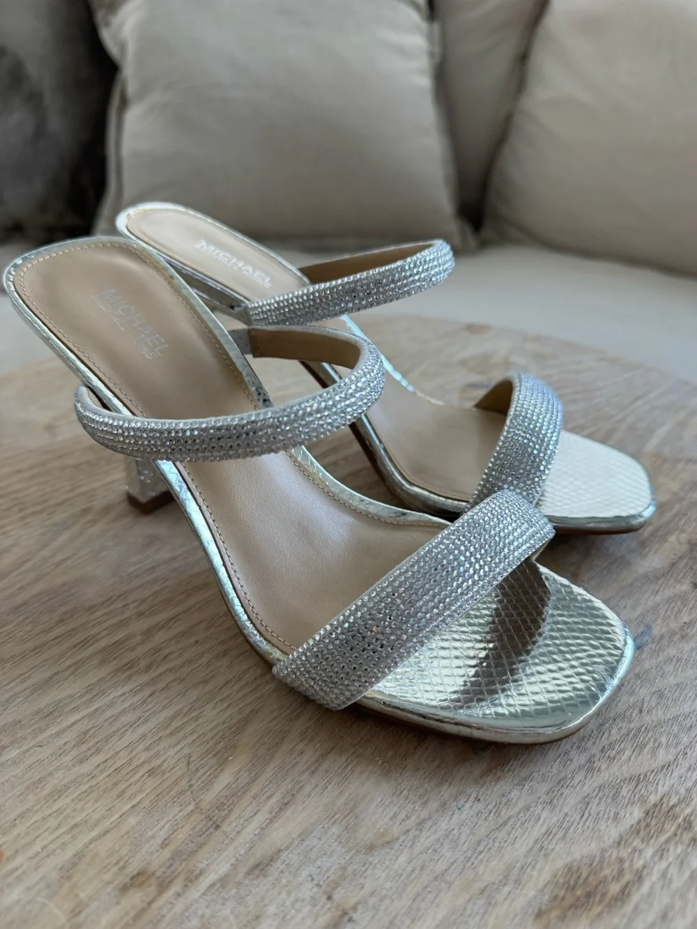 MICHAEL KORS Clara Embellished Silver Metallic Snake Embossed Sandal US 7 - Picture 2 of 6
